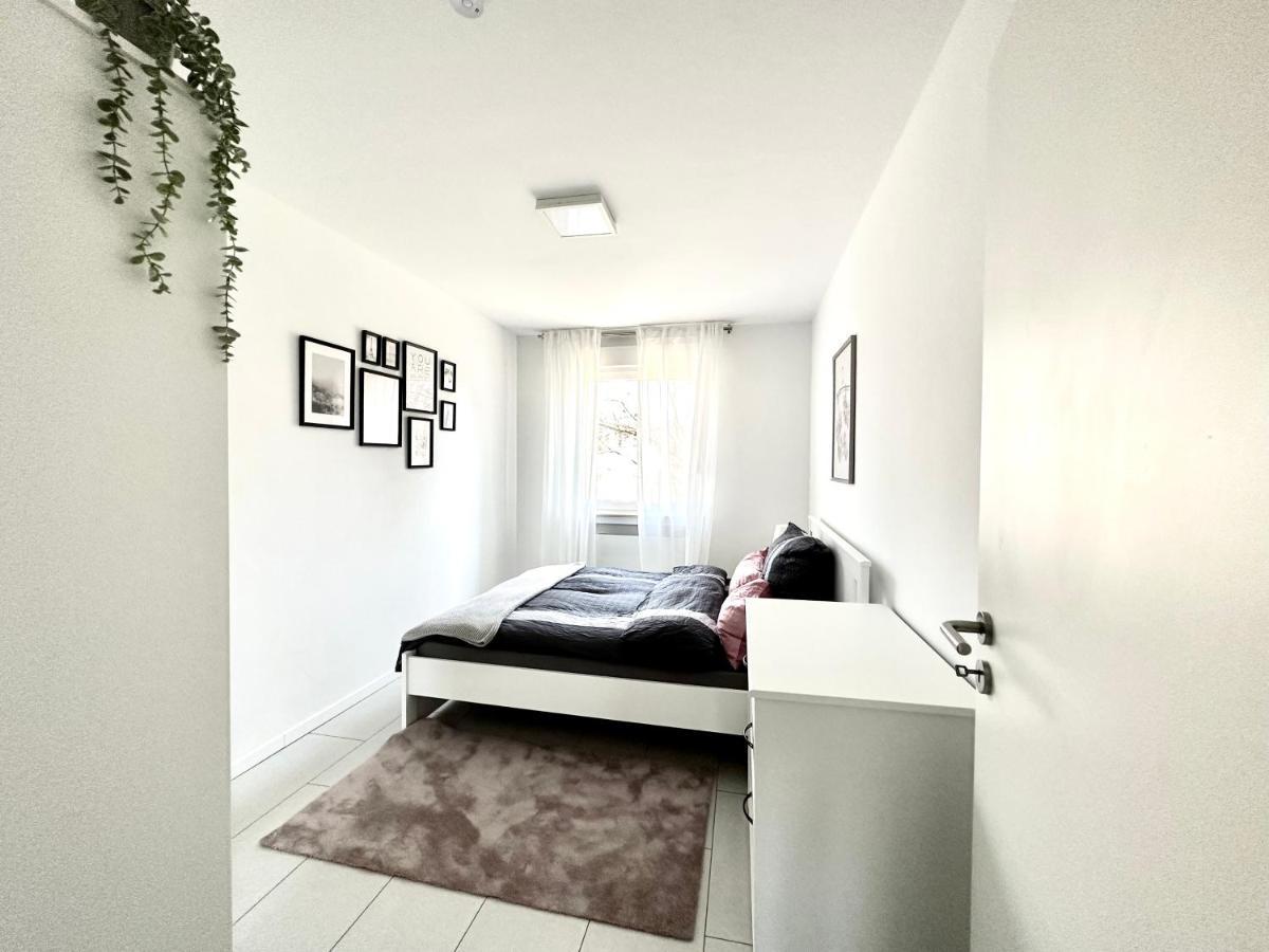 Stilvolles Apartment In Бон Екстериор снимка
